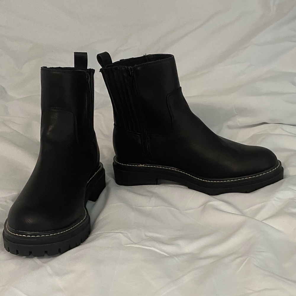 Time and Tru Black Ankle Booties